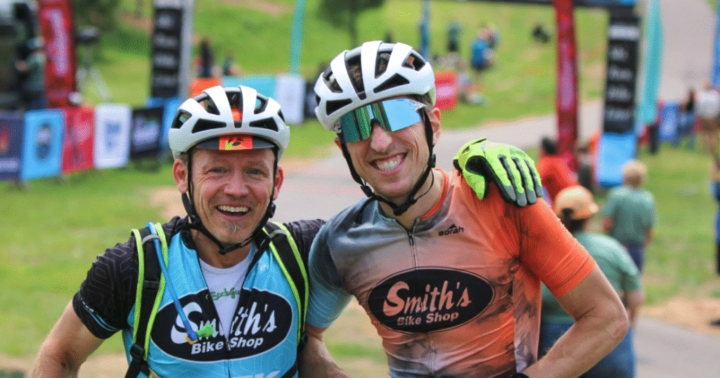 Cyclists wearing various Smith's cycling kits.